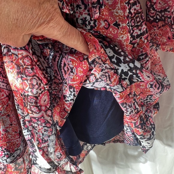 Band Of Gypsies Women's Sz S One Piece Romper Long Sleeve V Neck Lined Polyester - Picture 4 of 6